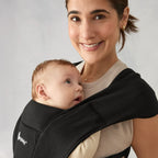 Embrace Cozy Newborn Carrier Pure Black